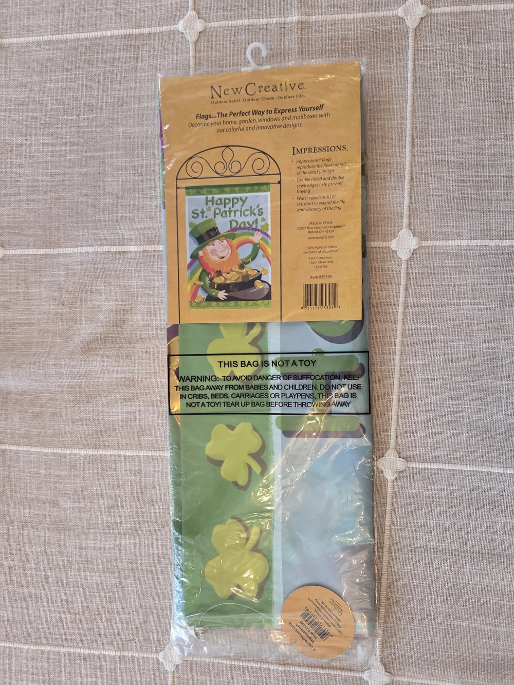 NWT New Creative Happy St. Patrick's Day Large House Flag 28